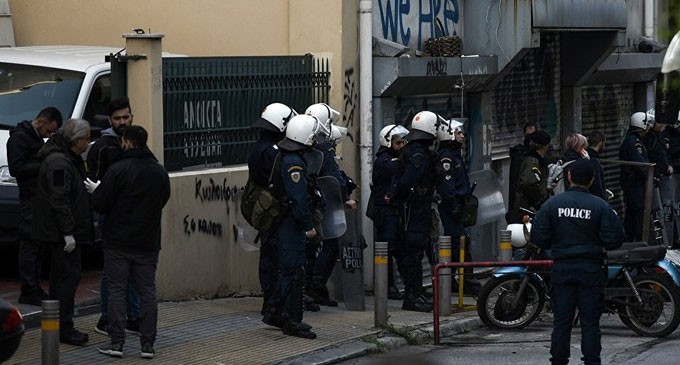 Επιχείρηση της Ελληνικής Αστυνομίας στα Εξάρχεια