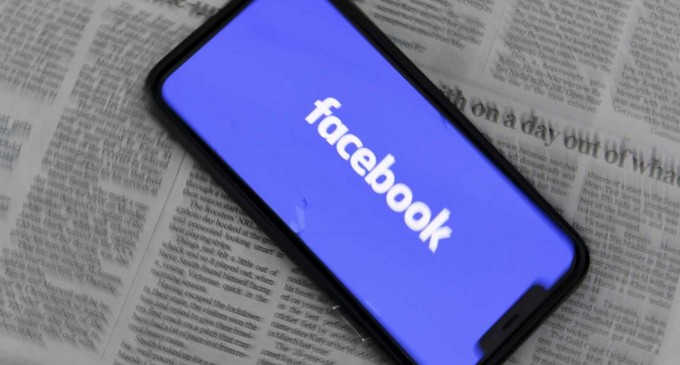 Εκτός λειτουργίας το Facebook – Χιλιάδες αναφορές χρηστών