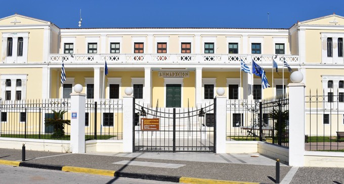 Δήμος Σαλαμίνας: «Χρηματοδότηση για την κατασκευή δικτύου αποχέτευσης στις Εργατικές Κατοικίες»