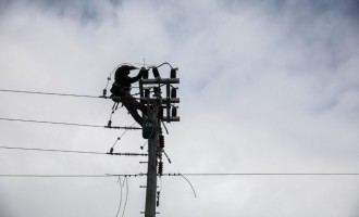 Μπλακ άουτ σε πολλές περιοχές της Αττικής – Πότε θα αποκατασταθεί η ηλεκτροδότηση