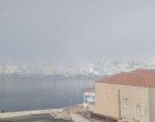 Σύρος: Ομίχλη σκέπασε το νησί – Απίστευτες εικόνες