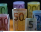 Στα 700 ευρώ ο κατώτατος μισθός- Ποια άλλα μέτρα «σωσίβιο» κατά της ακριβείας έρχονται