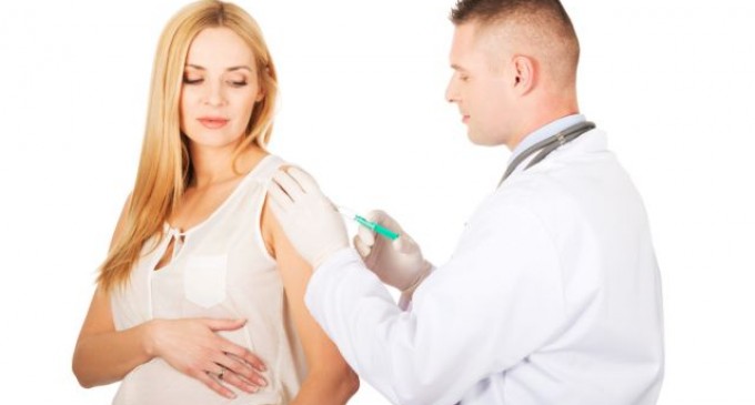 Κοροναϊός: Εμβόλιο και εγκυμοσύνη – Τηλεφωνική γραμμή ενημέρωσης