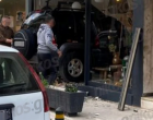 Χαλάνδρι: Αυτοκίνητο «καρφώθηκε» σε μαγαζί