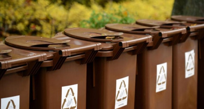 Δράσεις ενημέρωσης για τη χρήση των καφέ κάδων στο Δήμο Μοσχάτου-Ταύρου: «Δώσε Αξία στα Σκουπίδια σου»