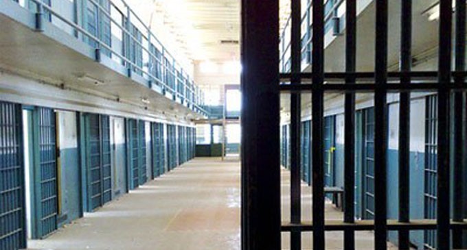 Έρευνα της ΕΛ.ΑΣ. για εμπλοκή κρατουμένου των φυλακών Τίρυνθας σε ληστρικές «εξορμήσεις» στο Ναύπλιο