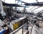 Δείτε ΑΠΟΚΛΕΙΣΤΙΚΕΣ φωτό από τη φωτιά στο μαγαζί ΜΠΟΤΣΑΡΗΣ στο Μικρολίμανο