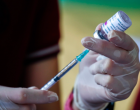 Την Παρασκευή η απόφαση του ΕΜΑ για χορήγηση του εμβολίου Pfizer σε έφηβους 12-15 ετών