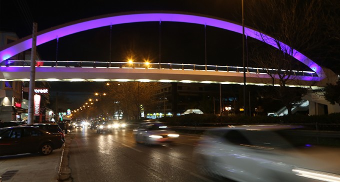 Παραδόθηκε στους πολίτες η νέα σύγχρονη πεζογέφυρα επί της Λ. Μεσογείων στην Αγ. Παρασκευή