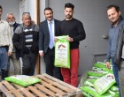 Δήμος Σαλαμίνας: Παρέδωσε 1.500 λίτρα εδαφοβελτιωτικό λίπασμα σε αγρότες του νησιού