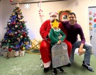 Πόρος: Ο Άγιος Βασίλης μοίρασε δώρα στα παιδιά